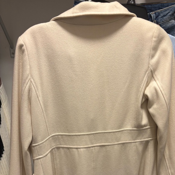 Old Navy Beige Jacket - Picture 2 of 3